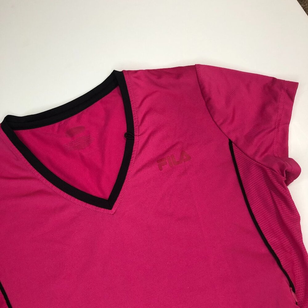 Fila Activewear Shirt Women's Medium Pink Black Trim Short Sleeve V Neck